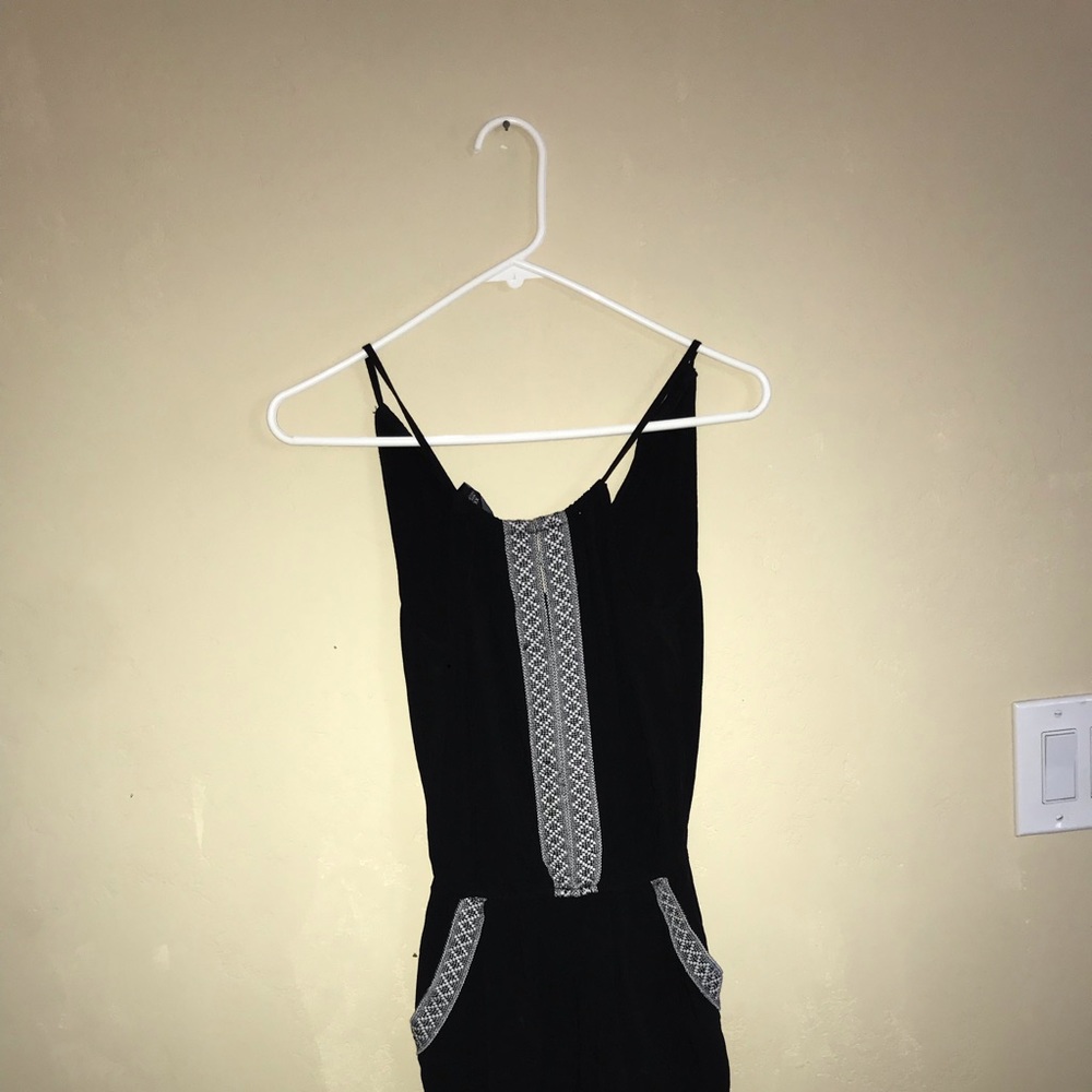 Romper - Picture 2 of 2